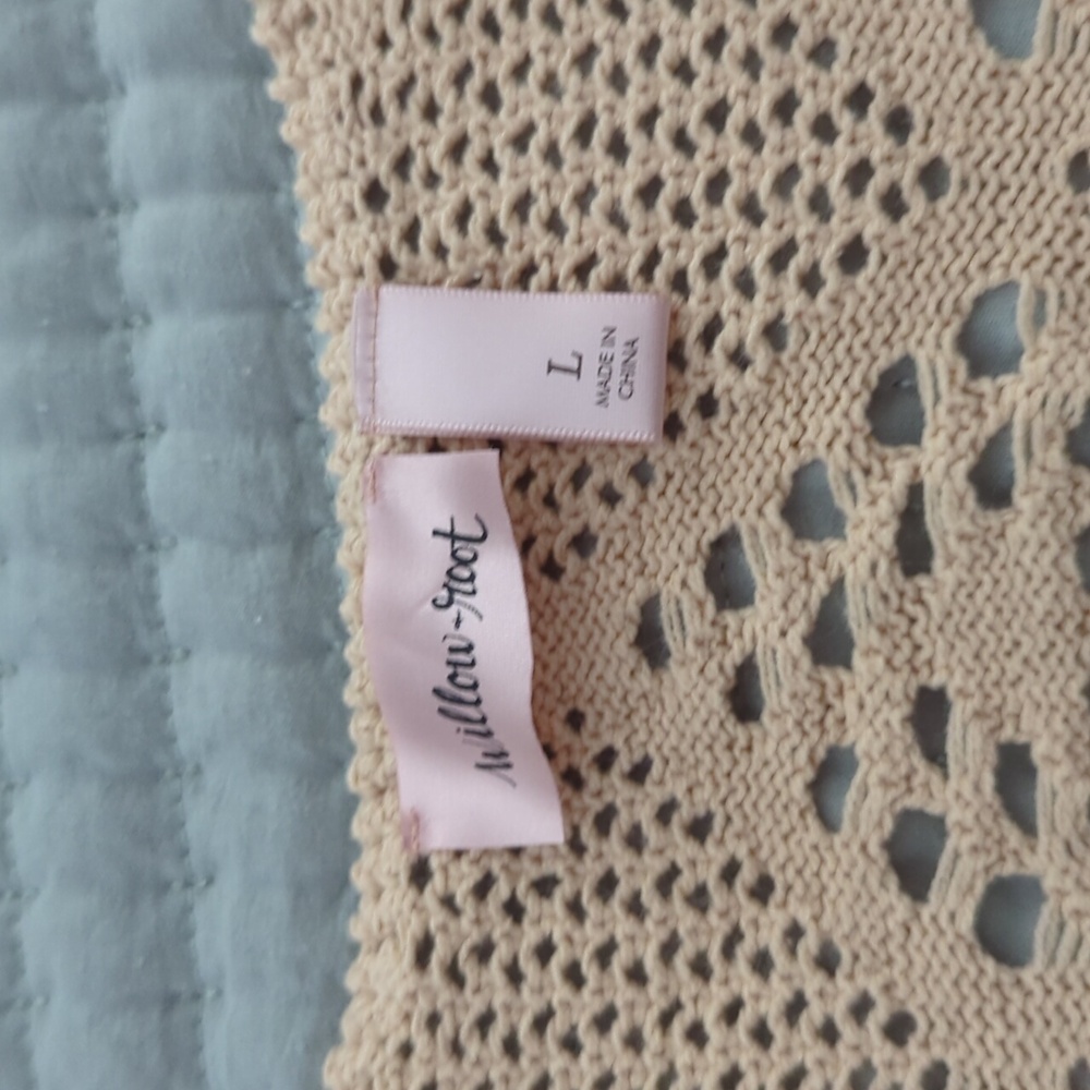 Sweater - Picture 2 of 2